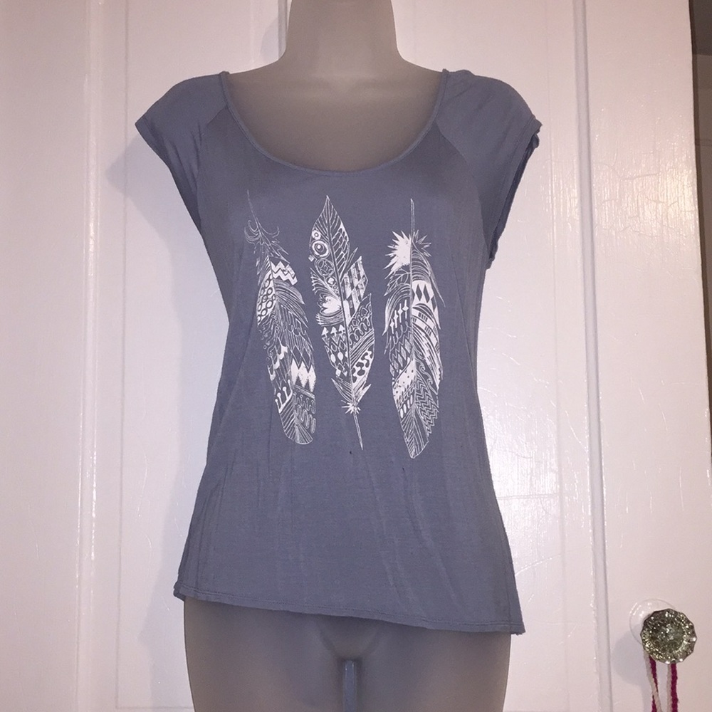 Loose fitting top